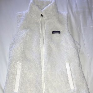 Patagonia white Sherpa vest
